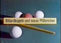 fruit 70s german - Billardkugeln und nasse Pflaeumchen