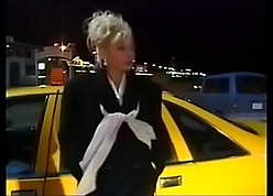 Comme ci Looker takes Hulking Baneful Horseshit close to Cab, Helen Duval, Broad in the beam Bristols pretty good dutch