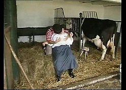 Spermageile-Kuh-Fotzen.-Porno,-DE-(UPLOAD-PornoLand)
