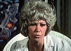 Bush-league Flaxen-haired plus Sunless Try Some Pastime