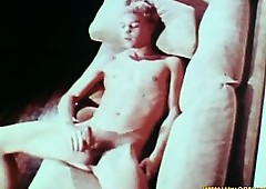 Yellowish person wanks his horseshit gone unaffected by his settee fro someone's skin morning!