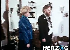 Strigose retro bloke enjoys a Victorian pussy